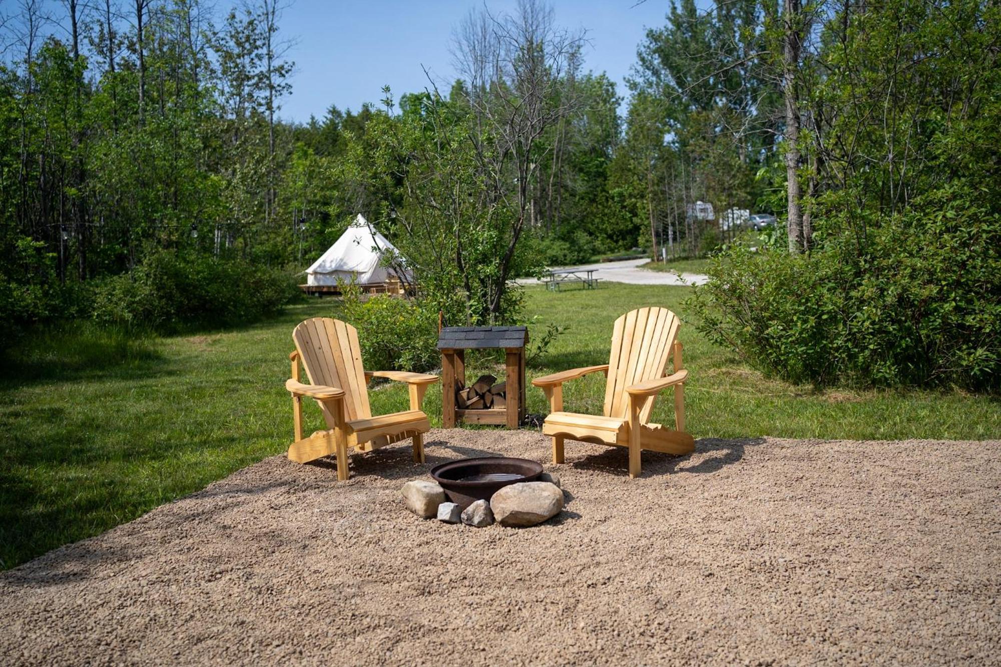 Отель Grotto Getaway Miller Lake Экстерьер фото